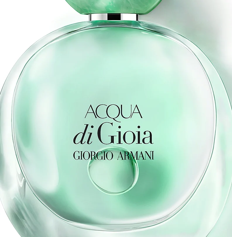 Giorgio Armani: Acqua di Gioia.
